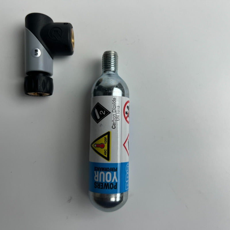 Micro Inflador Con Cartucho Co2 De 16 Grs Pro Negro