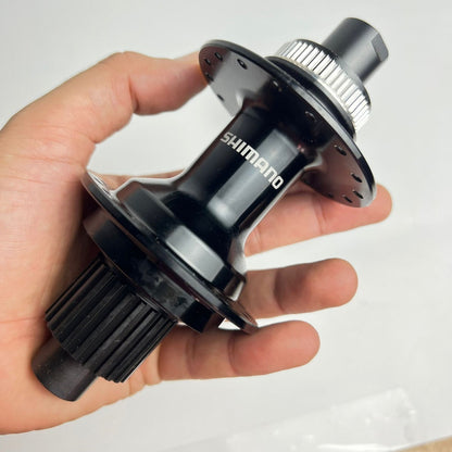 Manzanas Shimano Deore Eje Pasante 32h 12v