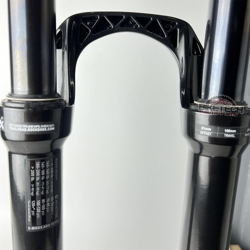 Suspensión/ Tenedor Rock Shox 29 Aire Judy Bloqueo Al Hombro