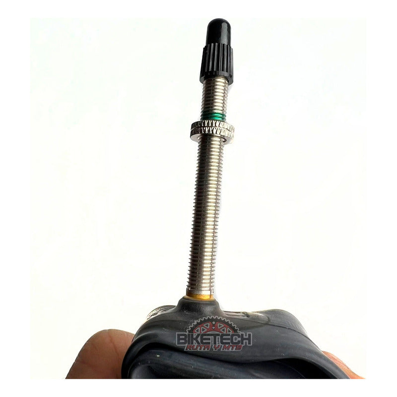 Neumático Para Ruta Maxxis 700x32c V/presta Muy Liviano Presta