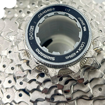 Pacha De 9 Velocidades Shimano 11-28 Casette Hg400 9v Ruta - Haze Crush Silver - 11 - 28